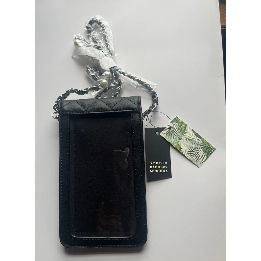 Studio Badgley Mischka Vegan Leather Phone Case with Diamond Quilting‎ Black - Picture 2 of 2